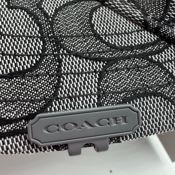 Coach Hat - Picture 10 of 10